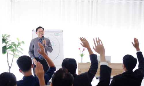 shutterstock 1986591290