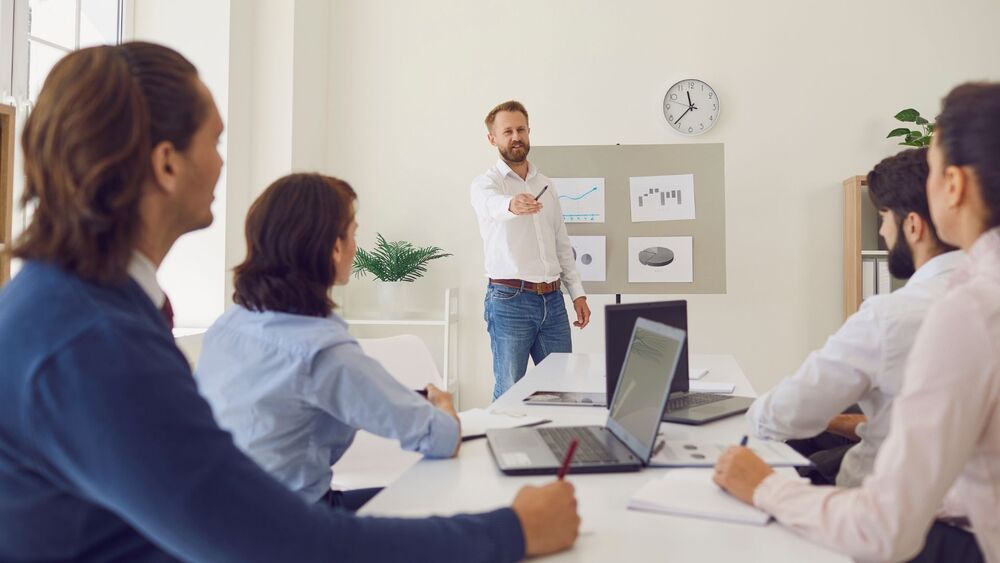 in company training 2 企業內訓平台, 2026 教育訓練課程推薦